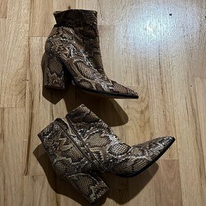 Steve Madden booties